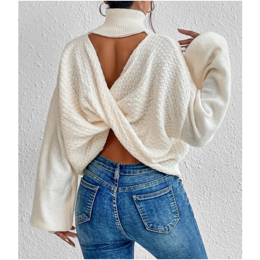 Cozy Turtleneck Reversible Balloon Sleeve Oversized Sweater - Picture 5 of 5